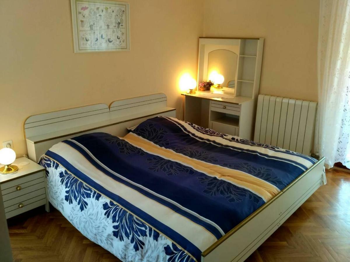 Apartments Irena Baška Екстериор снимка