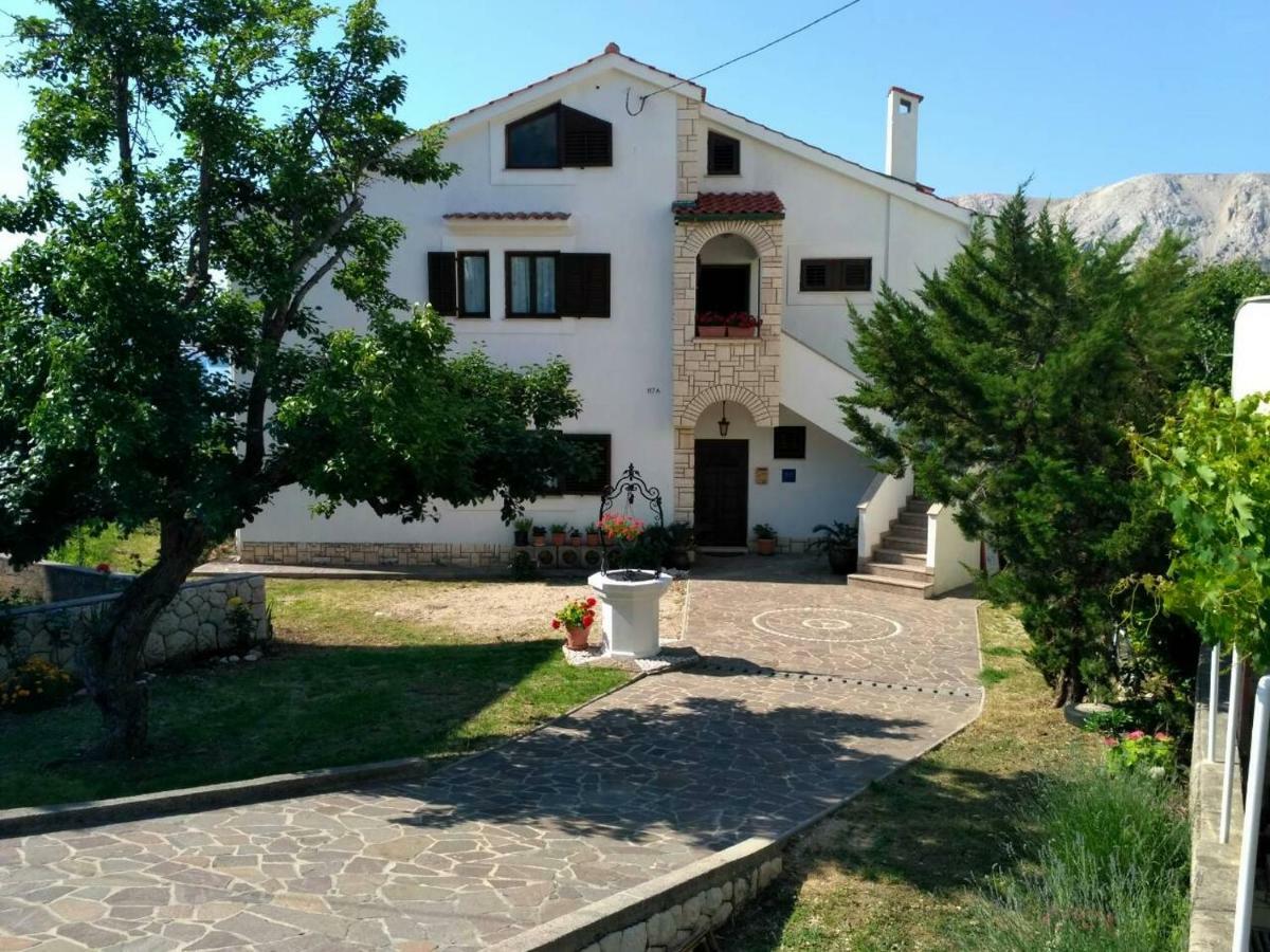 Apartments Irena Baška Екстериор снимка