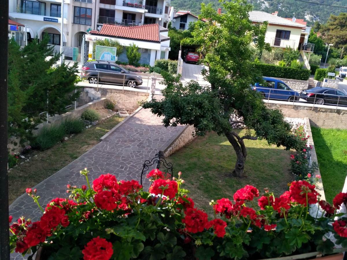 Apartments Irena Baška Екстериор снимка